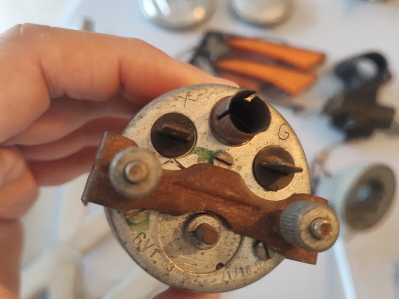 63 bus gas gauge